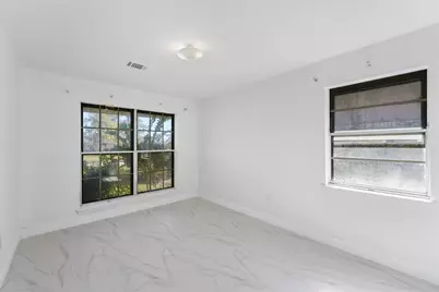 9711 Bertwood Street, Houston, TX 77016 - Photo 14