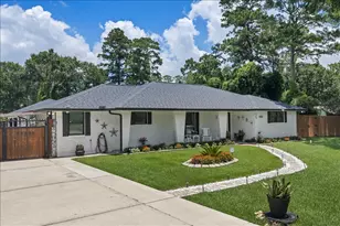 12116 Mills Ln, Houston, TX 77065 - Photo 1