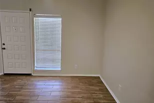 921 Marine Dr, Galveston, TX 77550 - Photo 16