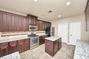 19126 Gaslamp Point Ct, Cypress, TX 77429 - Photo 6