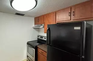 8100 Creekbend Dr, Houston, TX 77071 - Photo 8