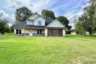 6985 Ellen Ln, Beaumont, TX 77708 - Photo 2