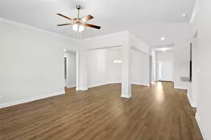 4320 Leslie's Way, Dickinson, TX 77539 - Photo 6