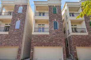 1031 W 17th St, Houston, TX 77008 - Photo 4