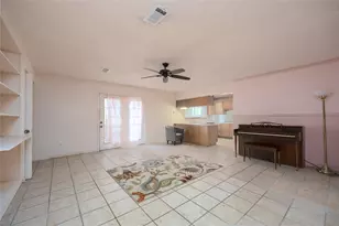 4503 Coachman Dr, Baytown, TX 77521 - Photo 6