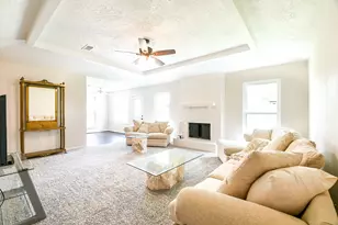 11911 Fallbrook Dr, Houston, TX 77065 - Photo 4