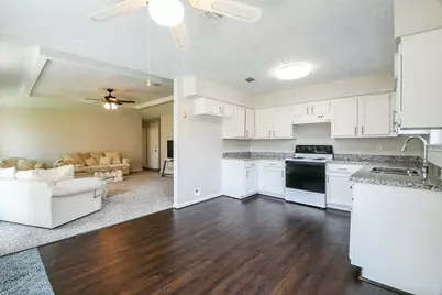 11911 Fallbrook Drive, Houston, TX 77065 - Photo 6