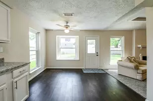 11911 Fallbrook Dr, Houston, TX 77065 - Photo 8