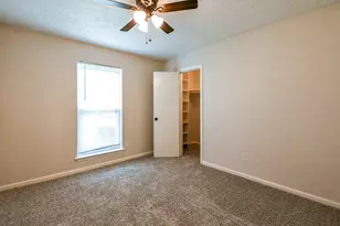 11911 Fallbrook Dr, Houston, TX 77065 - Photo 16