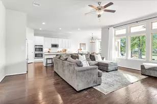 4618 Axis Trail, Conroe, TX 77303 - Photo 10