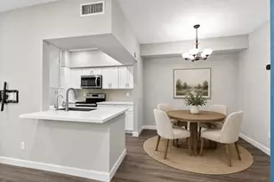 1881 Bering Dr, Houston, TX 77057 - Photo 8