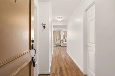 3525 Sage Road #1204, Houston, TX 77056 - Photo 2