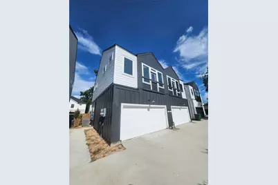 4713 Mallow Street #C, Houston, TX 77033 - Photo 1