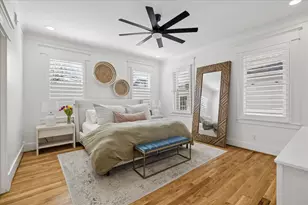 215 E 26th St, Houston, TX 77008 - Photo 16