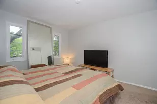 5230 Arboles Dr, Houston, TX 77035 - Photo 18