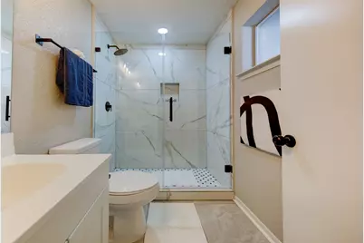 8511 Honeysuckle Street, Highlands, TX 77562 - Photo 26