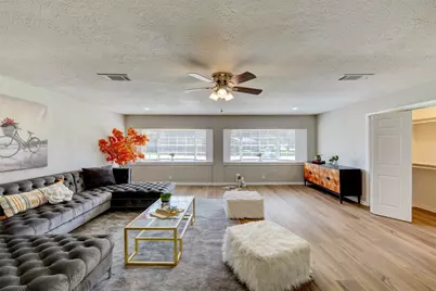 8511 Honeysuckle Street, Highlands, TX 77562 - Photo 20