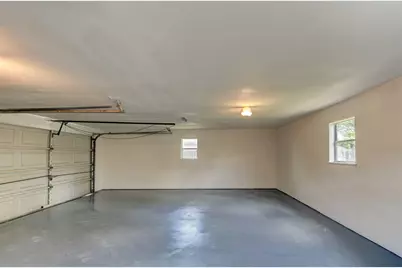 8511 Honeysuckle Street, Highlands, TX 77562 - Photo 38