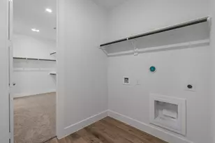 304 Gambels Quail Rd, Waller, TX 77484 - Photo 20