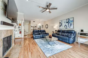 1035 Fountain View Dr, Houston, TX 77057 - Photo 8