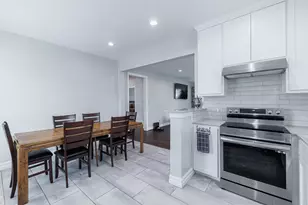 8914 Sandra St, Houston, TX 77016 - Photo 12