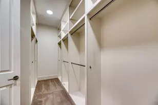 1913 Revere St, Houston, TX 77019 - Photo 20