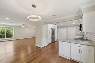 10422 N Pagewick Dr, Houston, TX 77041 - Photo 12