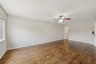 10422 N Pagewick Drive, Houston, TX 77041 - Photo 24