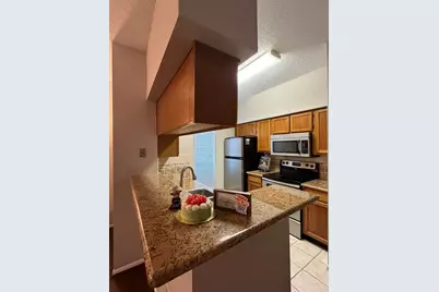 7575 Cambridge Street #1602, Houston, TX 77054 - Photo 14