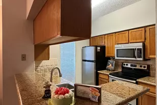 7575 Cambridge St, Houston, TX 77054 - Photo 14
