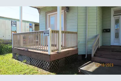 811 28th Street #A, Galveston, TX 77550 - Photo 2