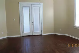 811 28th St, Galveston, TX 77550 - Photo 16
