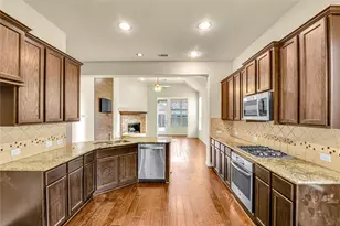 8163 Little Scarlet St, Conroe, TX 77385 - Photo 8