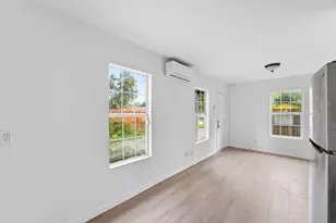 8030 Record St, Houston, TX 77028 - Photo 12