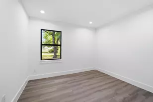 5123 Willow Glen Dr, Houston, TX 77033 - Photo 24