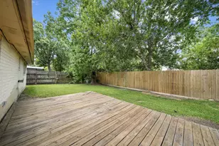 16306 Forest Bend Ave, Friendswood, TX 77546 - Photo 14