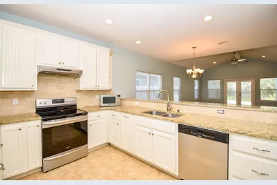 2711 Lakeview Drive, Rockport, TX 78382 - Photo 16