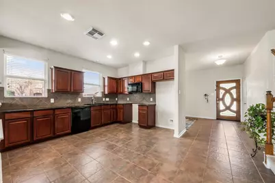 2990 Creek Falls Court, Pearland, TX 77581 - Photo 8