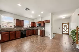 2990 Creek Falls Ct, Pearland, TX 77581 - Photo 8