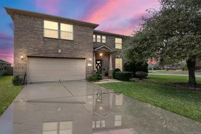 2990 Creek Falls Court, Pearland, TX 77581 - Photo 1