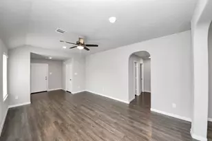 14026 Chinook Dr, Conroe, TX 77384 - Photo 8