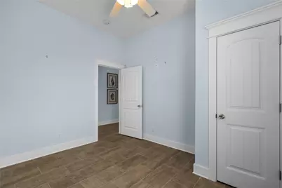 11202 Reagor Way, Galveston, TX 77554 - Photo 16
