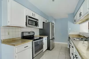 12410 Sungate Ln, Houston, TX 77071 - Photo 8