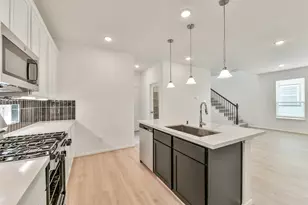 15515 Foresail Ln, Houston, TX 77053 - Photo 10