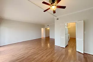 2400 N Braeswood Blvd, Houston, TX 77030 - Photo 6