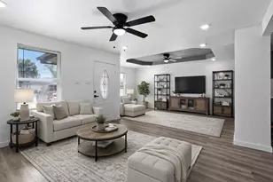 3013 Bloomfield St, Houston, TX 77051 - Photo 2