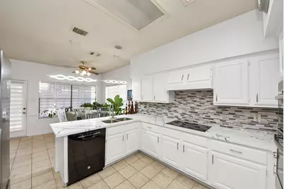 7615 Clover Canyon Circle Circle, Houston, TX 77095 - Photo 12