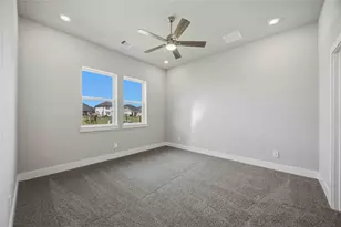 207 Rose Laurel Dr, Alvin, TX 77511 - Photo 18