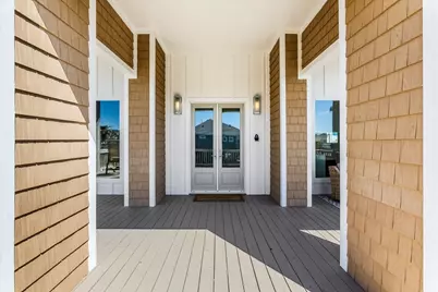 950 Sue Drive, Crystal Beach, TX 77650 - Photo 4