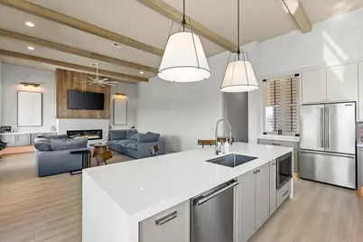 950 Sue Drive, Crystal Beach, TX 77650 - Photo 2